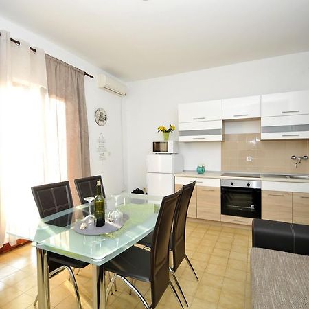 Apartments Martin & Marija Lokva Rogoznica Exteriör bild