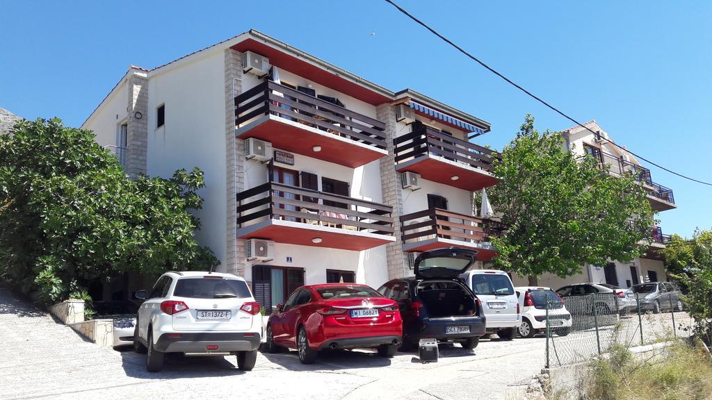 Apartments Martin & Marija Lokva Rogoznica Exteriör bild